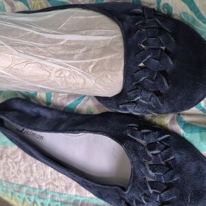 Delman Blue Suede Ballerinas With Low Toe Coverage.One of the Finest Brands.NWOT